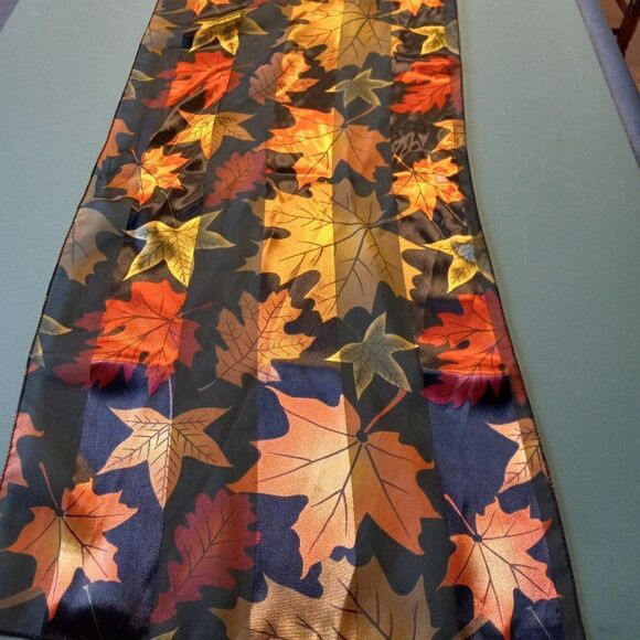 Maple Leaf Dark and Light Striped Fall colors Silk Feel Scarf Countrycore - Picture 1 of 5